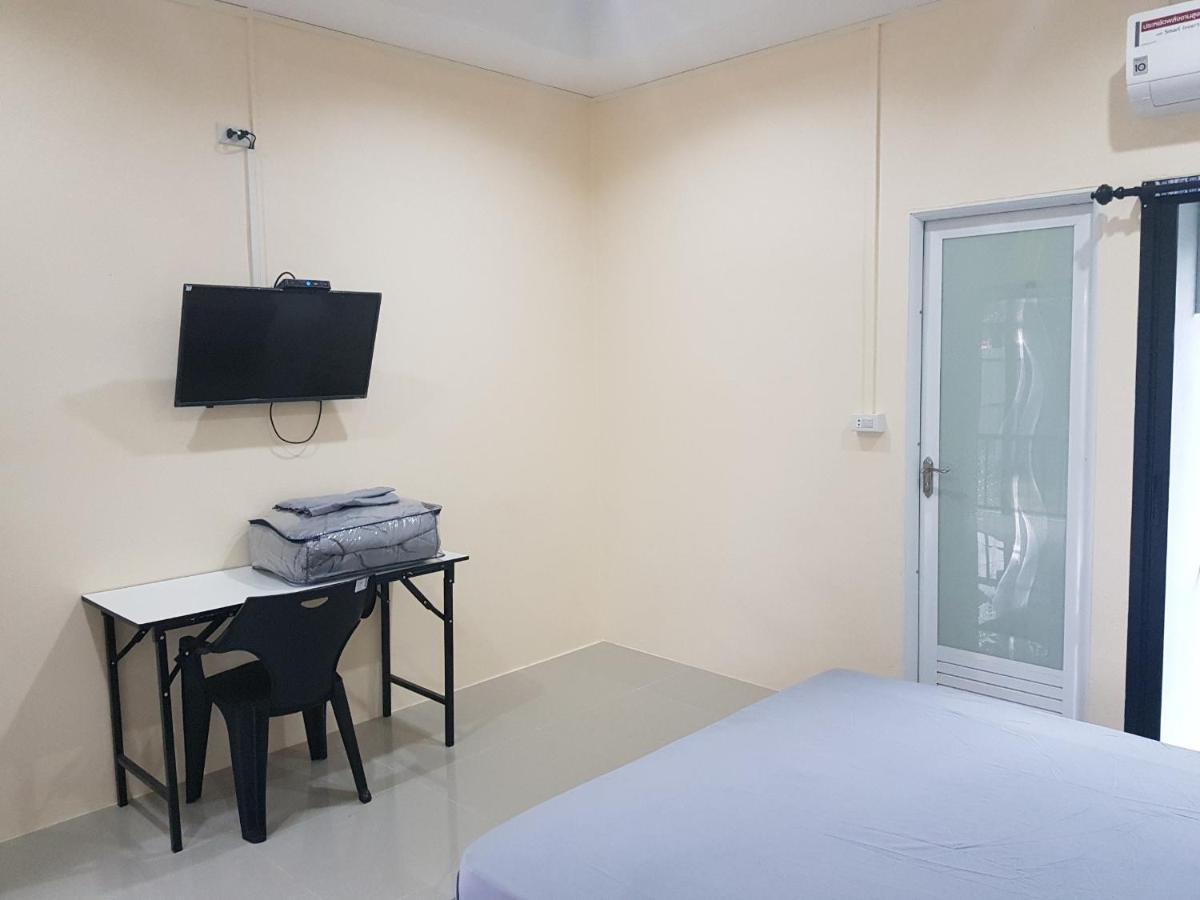 Room62 Lom Sak Экстерьер фото